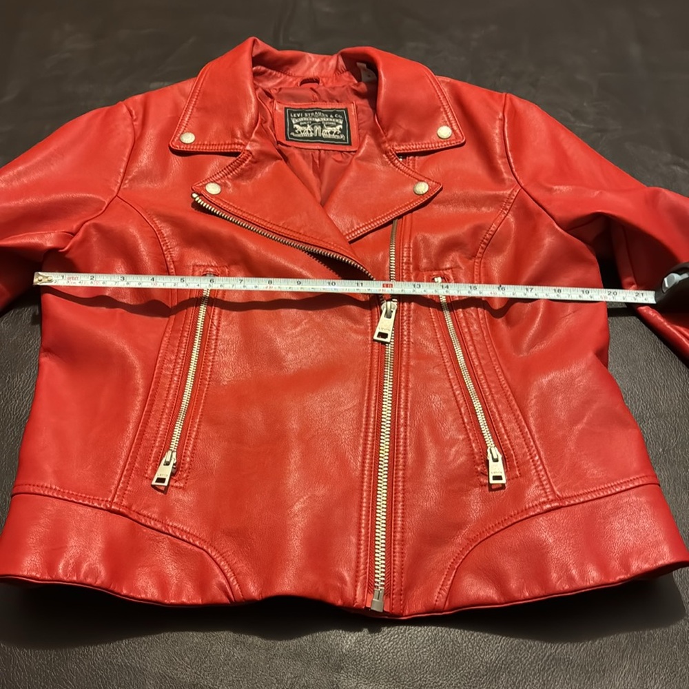 Levi Strauss & Company Red Stunning Jacket Size Large With Silver Hardware - Picture 4 of 12